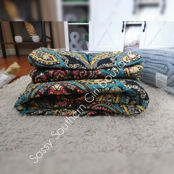 🆕⭐Boho quilt and shams bedding - Picture 4 of 9